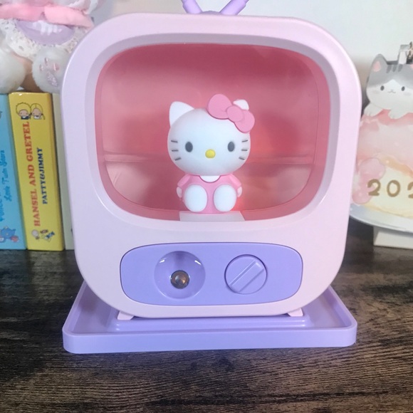Sanrio-Hello Kitty TV Humidifier Diffuser & Light - Picture 7 of 16